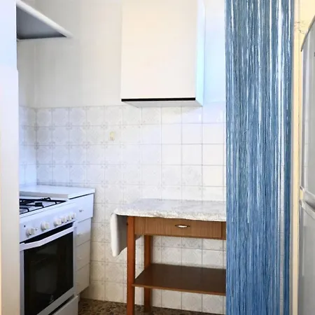 아파트 Rm02 - Trilocale Fronte Mare Con Posto Auto A